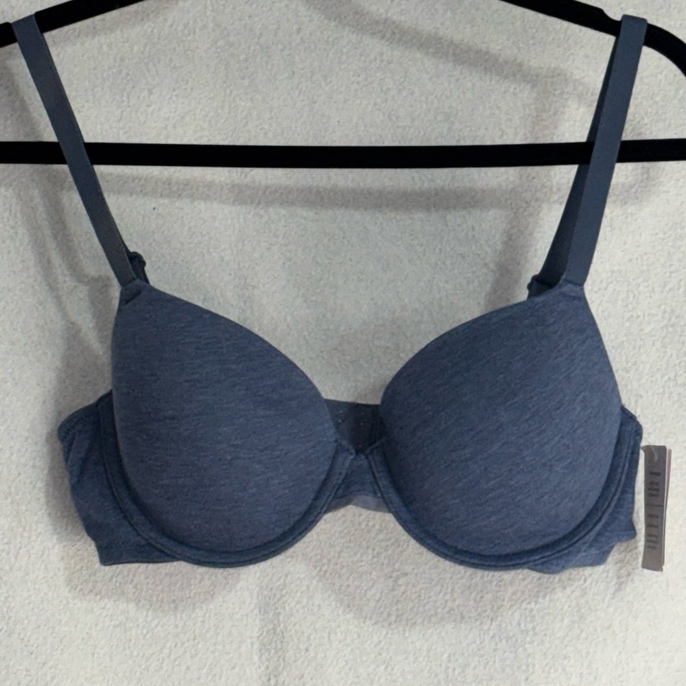 Auden TShirt Bra 36B.  NWT
